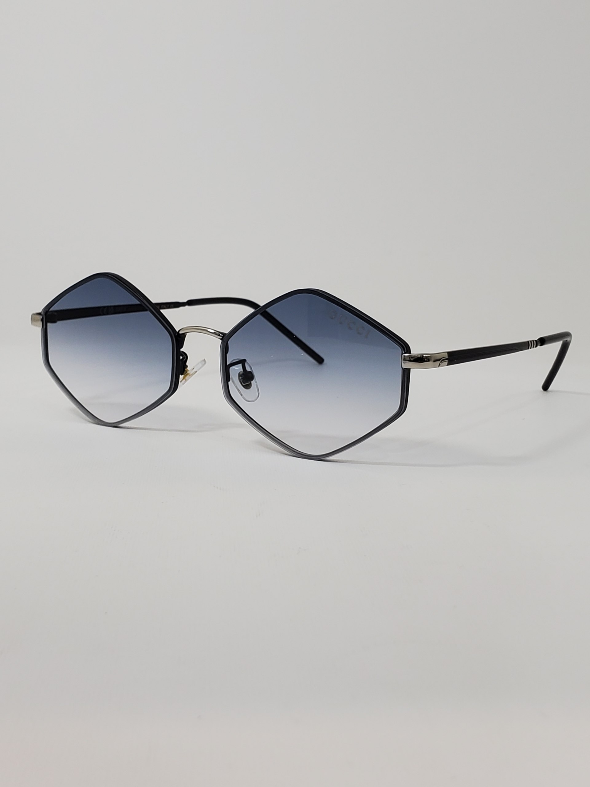 خرید عینک آفتابی گوچی Gucci پلاریزه uv 400  زنانه